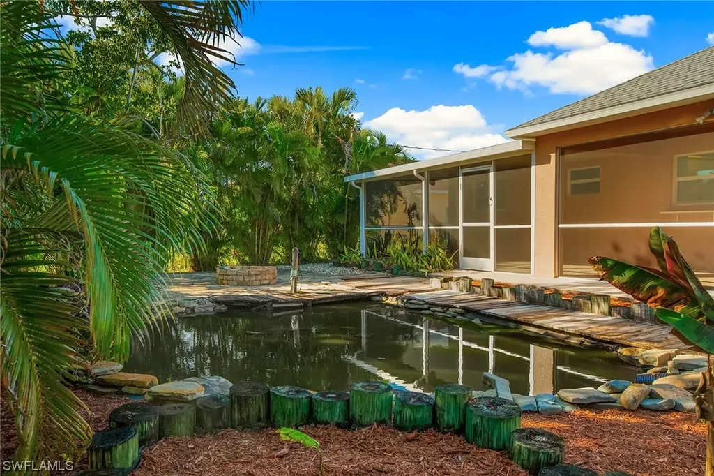 1108 NE 15th Street Cape Coral FL 33909