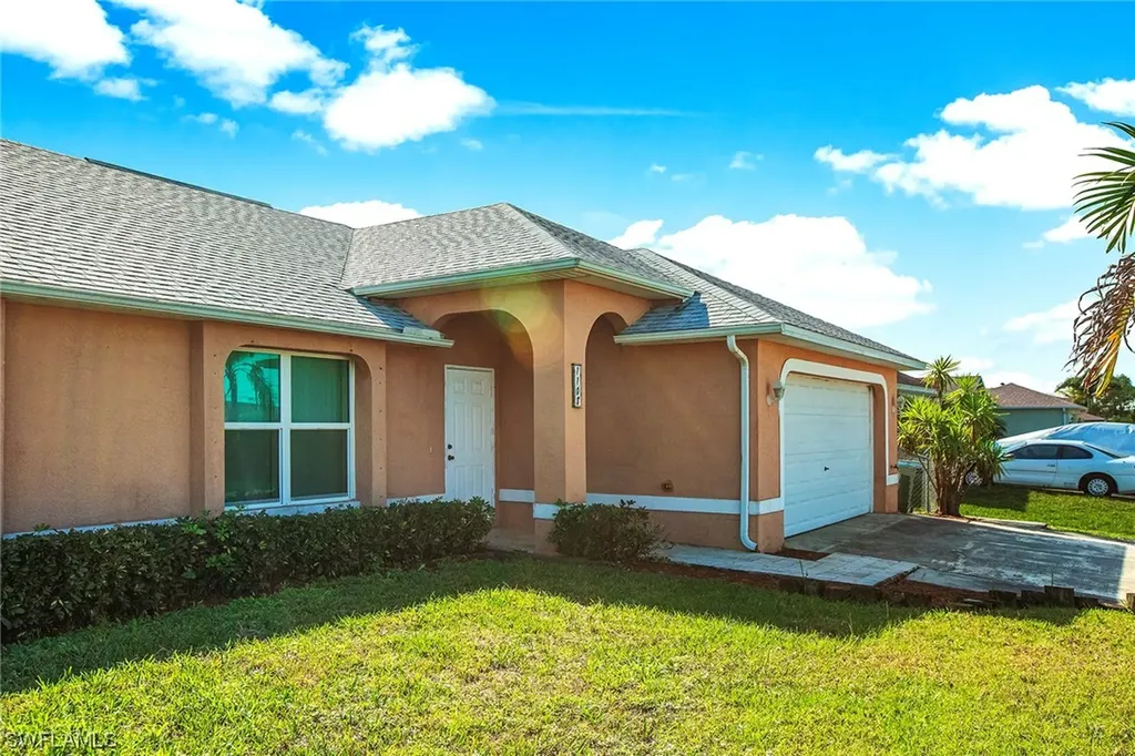 1108 NE 15th Street Cape Coral FL 33909
