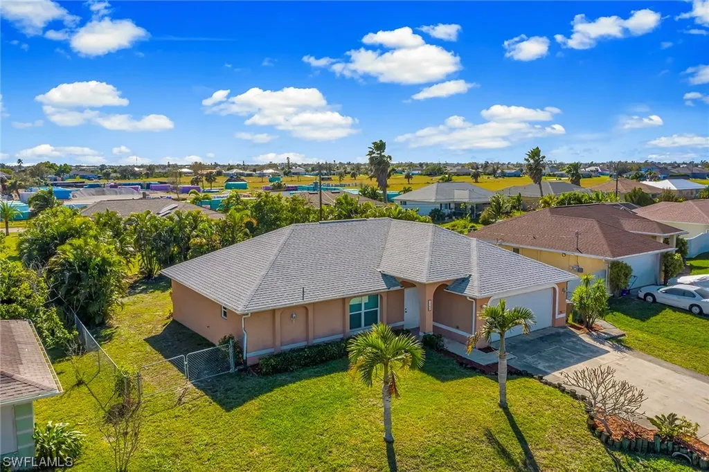 1108 NE 15th Street Cape Coral FL 33909