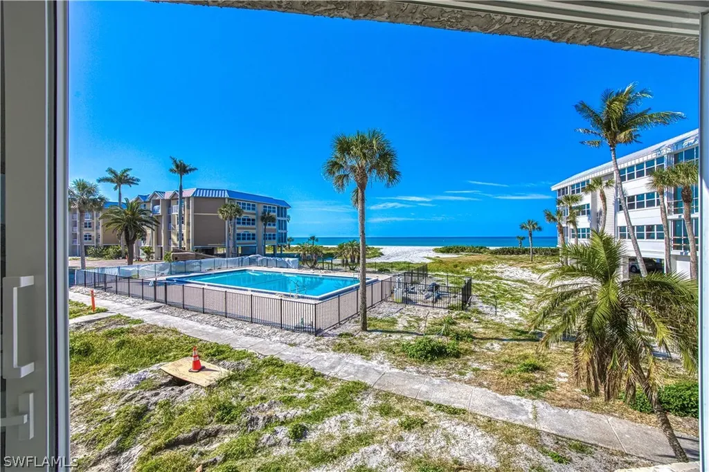 3215 W Gulf Drive Sanibel FL 33957