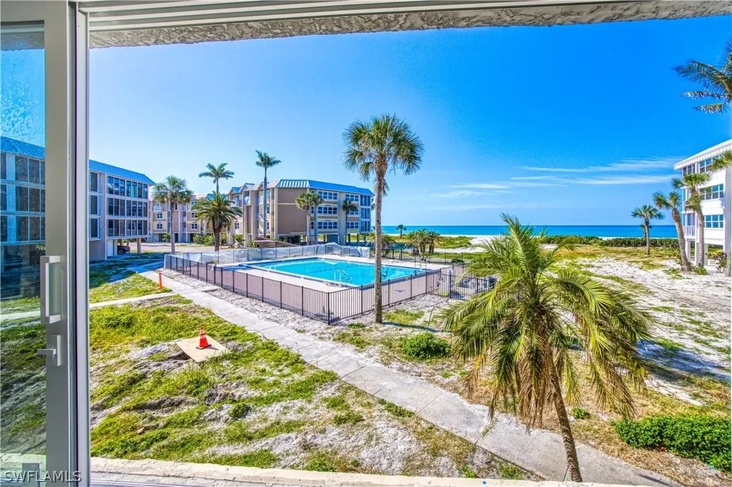 3215 W Gulf Drive Sanibel FL 33957