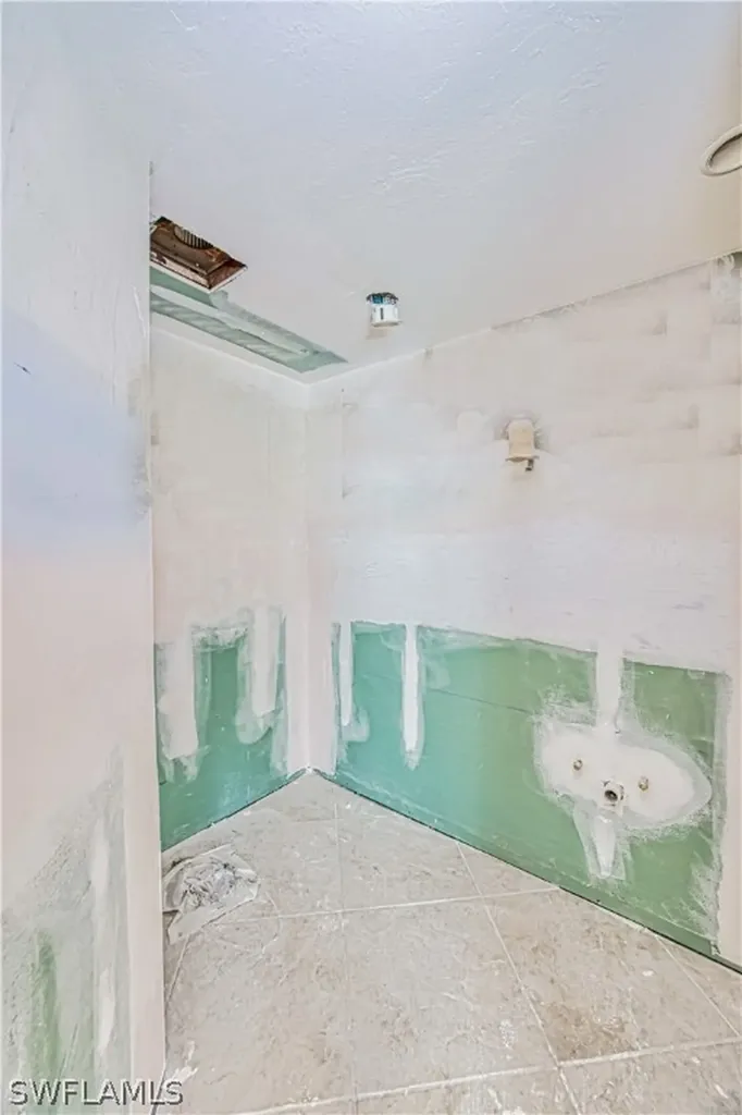 3215 W Gulf Drive Sanibel FL 33957