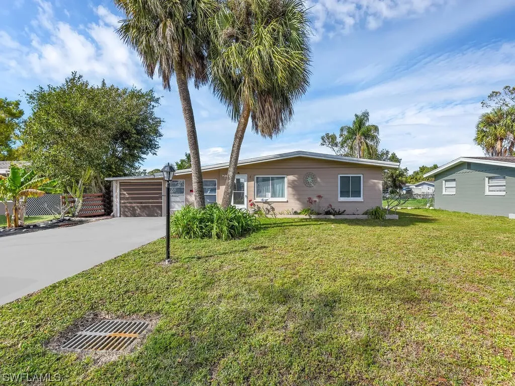 1191 Biscayne Drive Cape Coral FL 33909