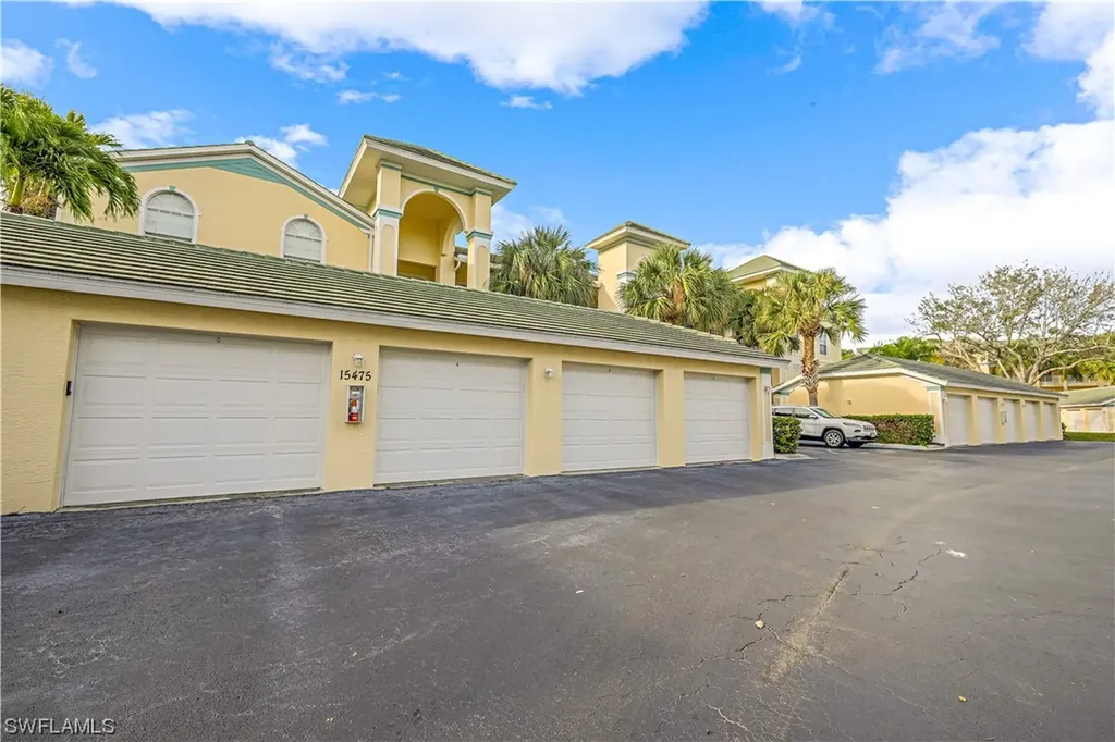 15475 Cedarwood Lane Naples FL 34110