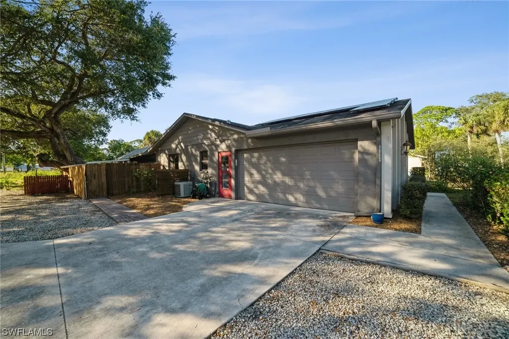 27800 Matheson Avenue Bonita Springs FL 34135