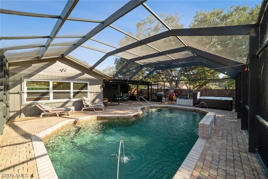 27800 Matheson Avenue Bonita Springs FL 34135