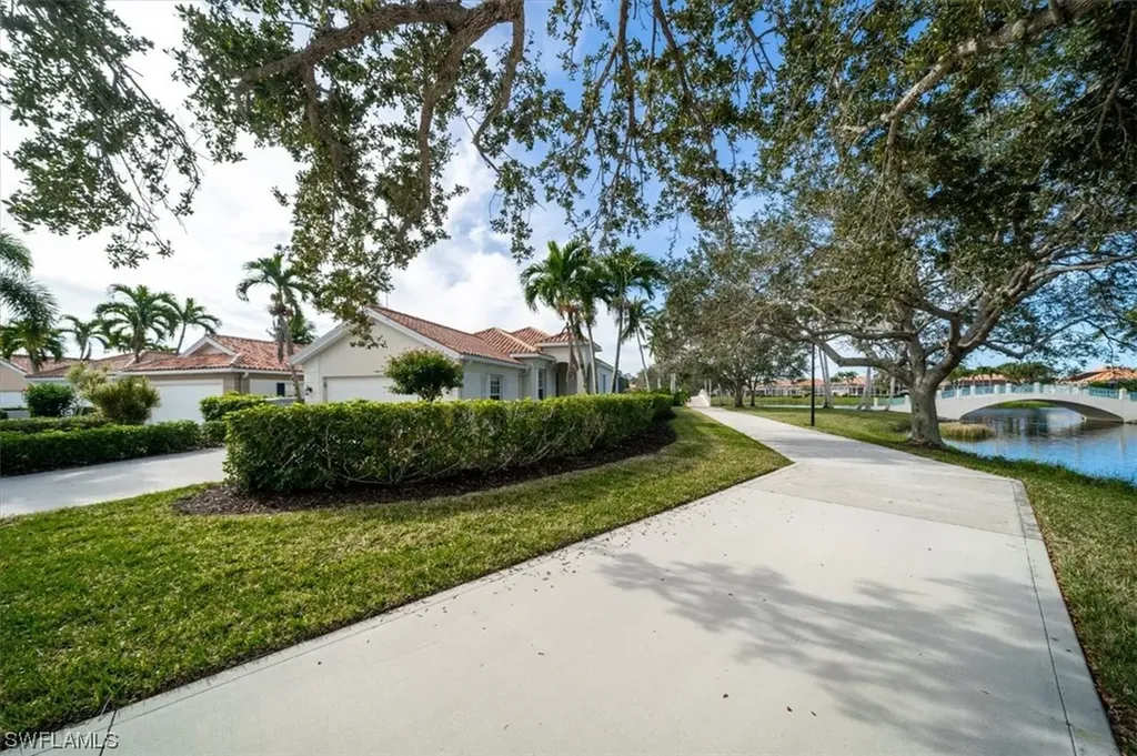 Naples FL, 4708 Rio Poco Court