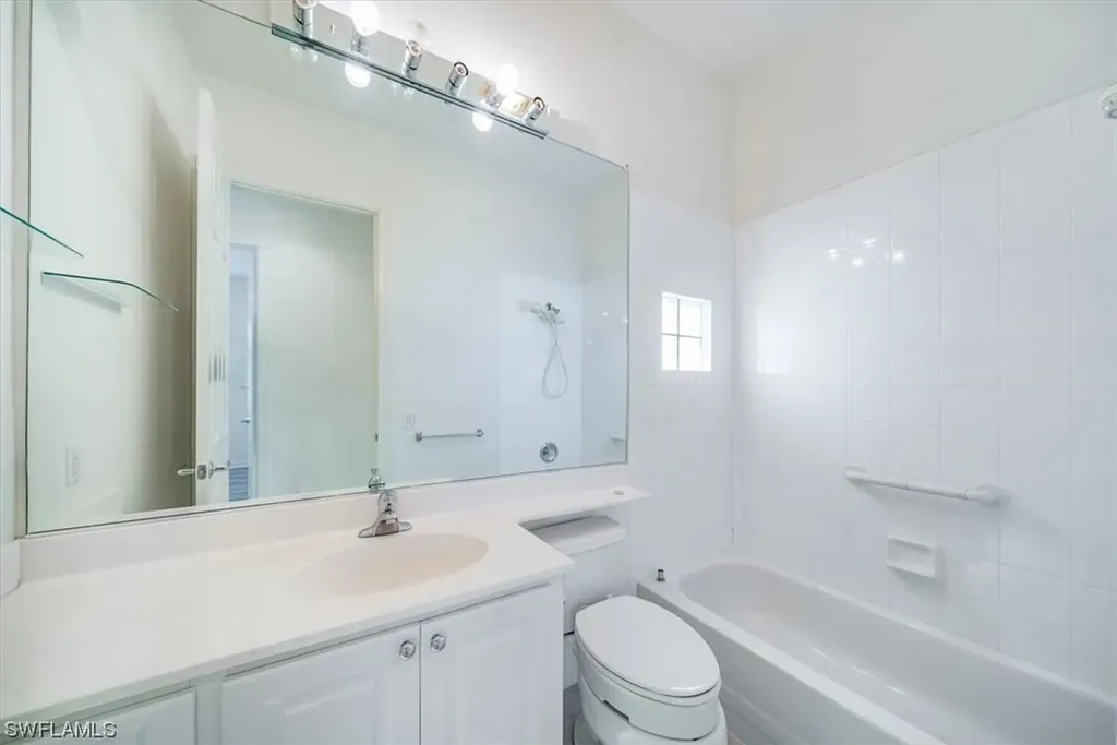 4708 Rio Poco Court Naples FL 34109