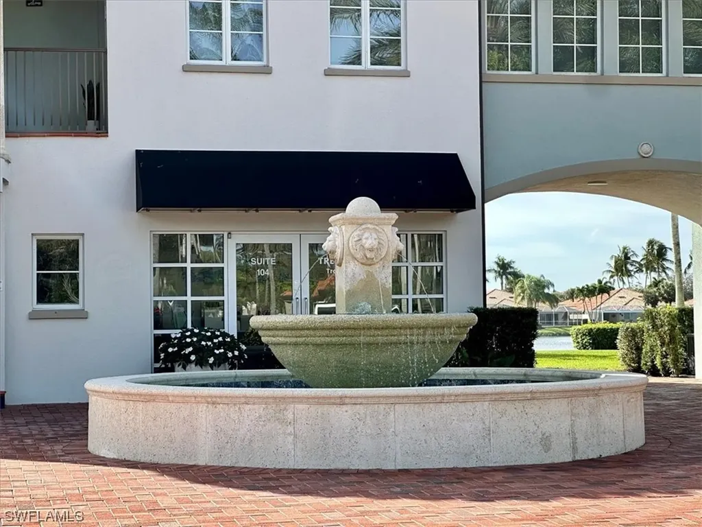 4708 Rio Poco Court Naples FL 34109