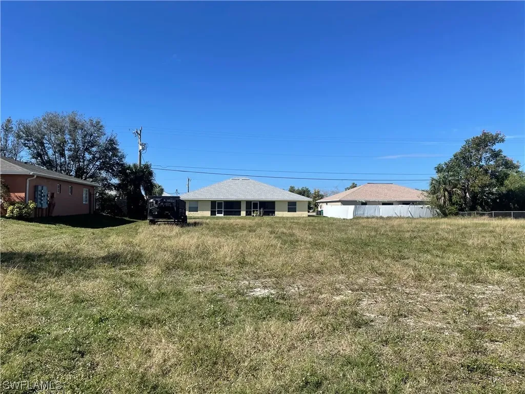 3726 SW 7th Place Cape Coral FL 33914