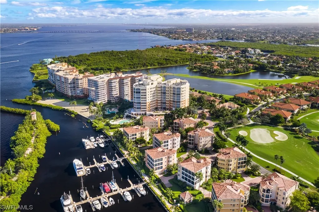 48' Boat Slip B-21 At Gulf Harbour Marina Fort Myers FL 33908