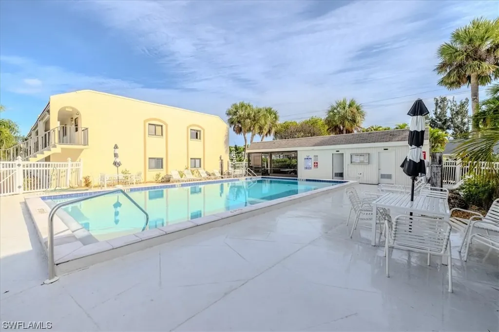 16381 Dublin Circle Fort Myers FL 33908