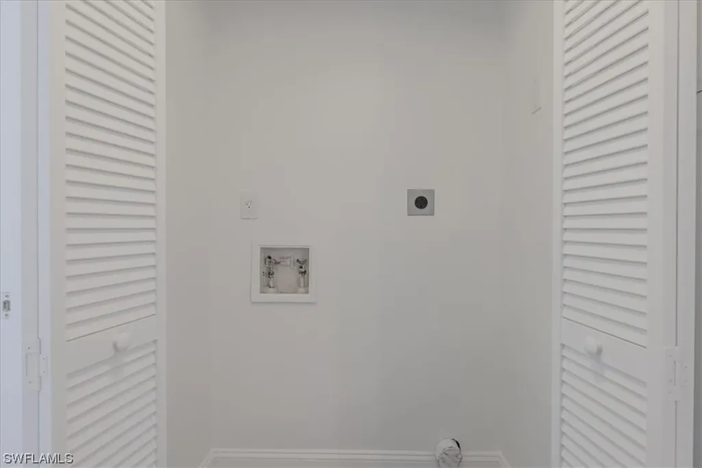 16381 Dublin Circle Fort Myers FL 33908