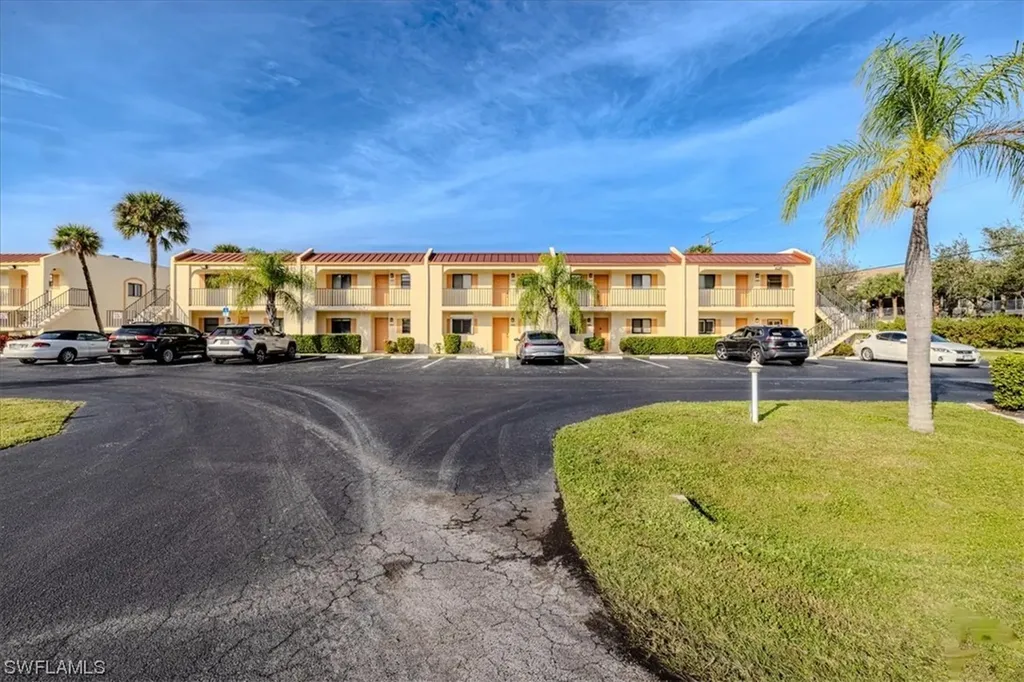 16381 Dublin Circle Fort Myers FL 33908