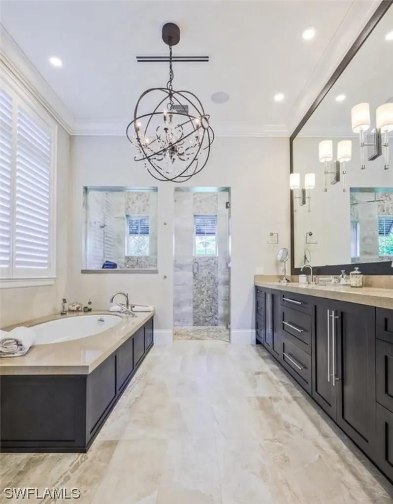 1490 Jewel Box Avenue Naples FL 34102