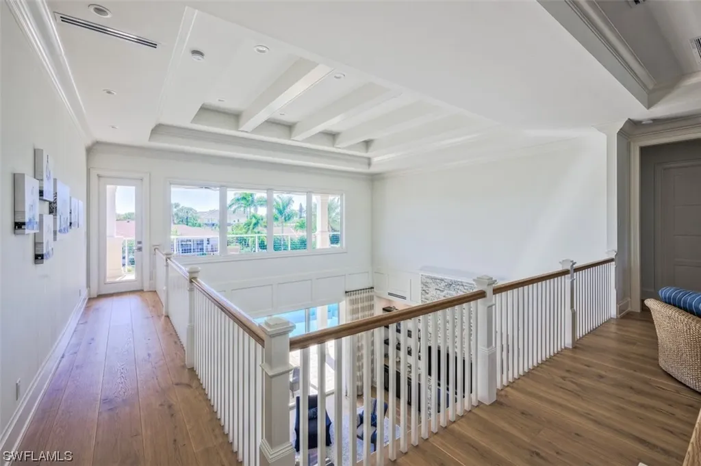 1490 Jewel Box Avenue Naples FL 34102