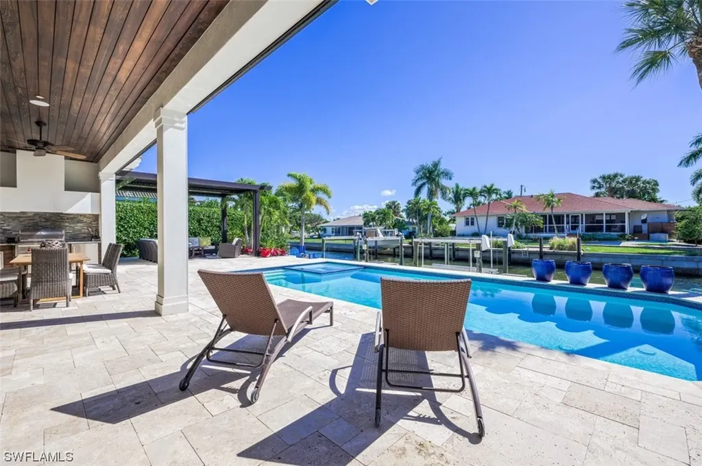 1490 Jewel Box Avenue Naples FL 34102