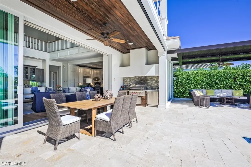 1490 Jewel Box Avenue Naples FL 34102
