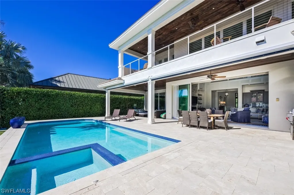 1490 Jewel Box Avenue Naples FL 34102