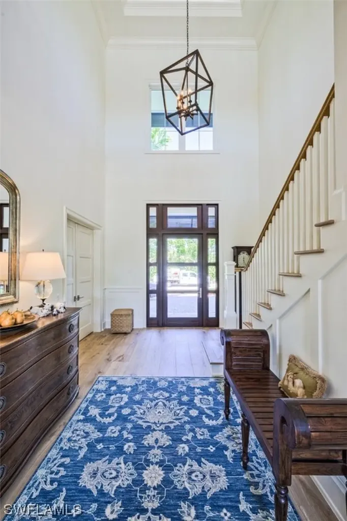 1490 Jewel Box Avenue Naples FL 34102