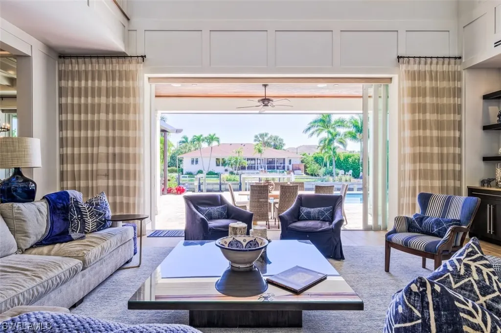 1490 Jewel Box Avenue Naples FL 34102