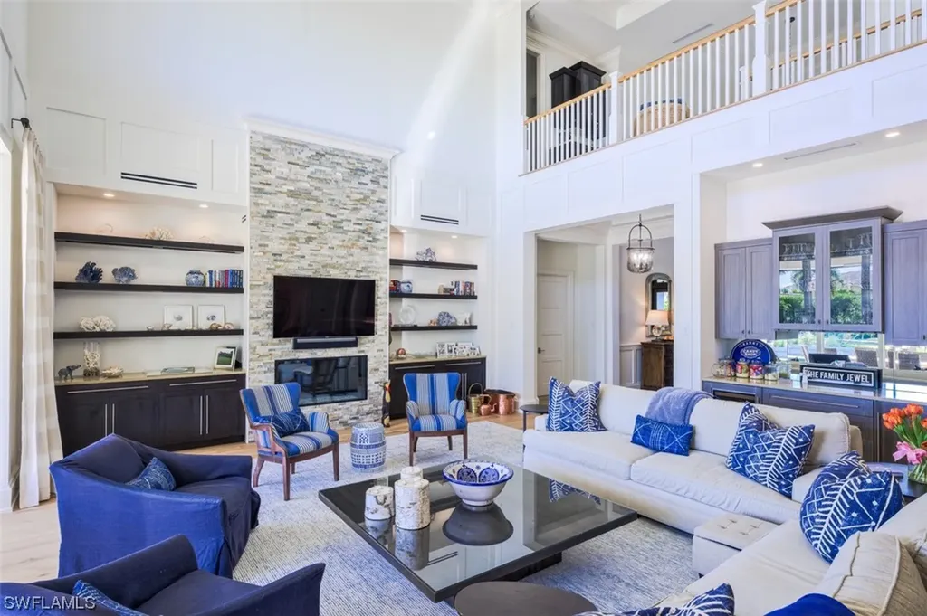 1490 Jewel Box Avenue Naples FL 34102