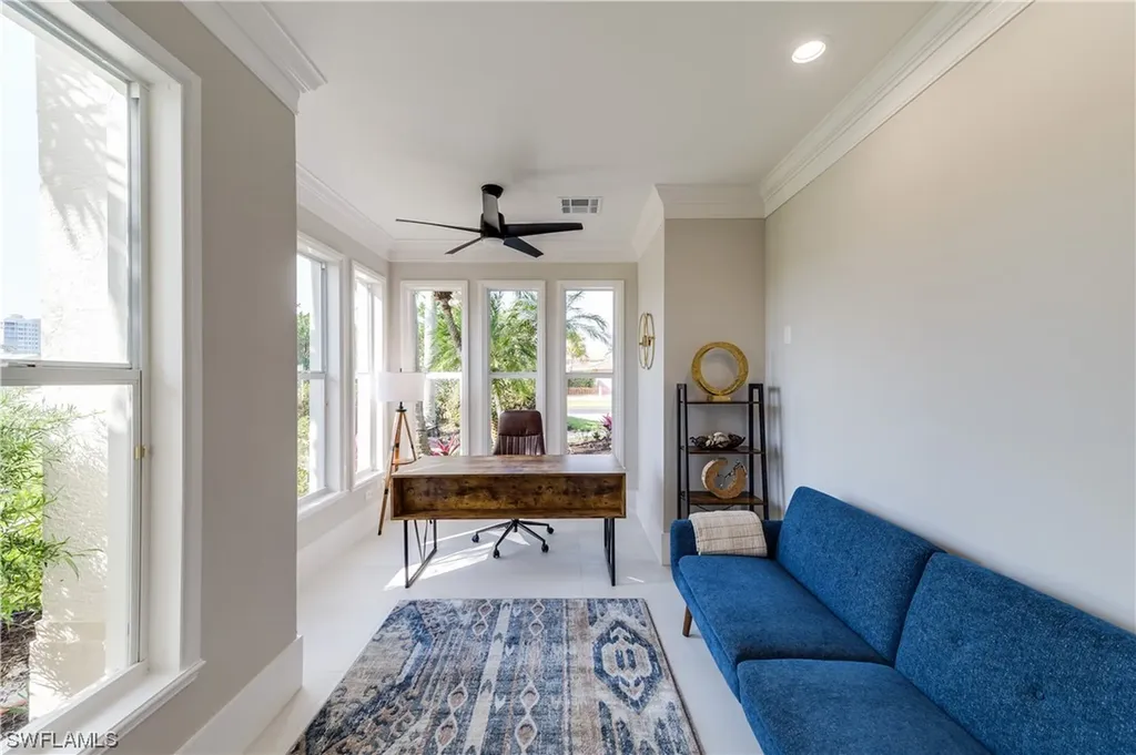 10882 Vanderbilt Drive Naples FL 34108