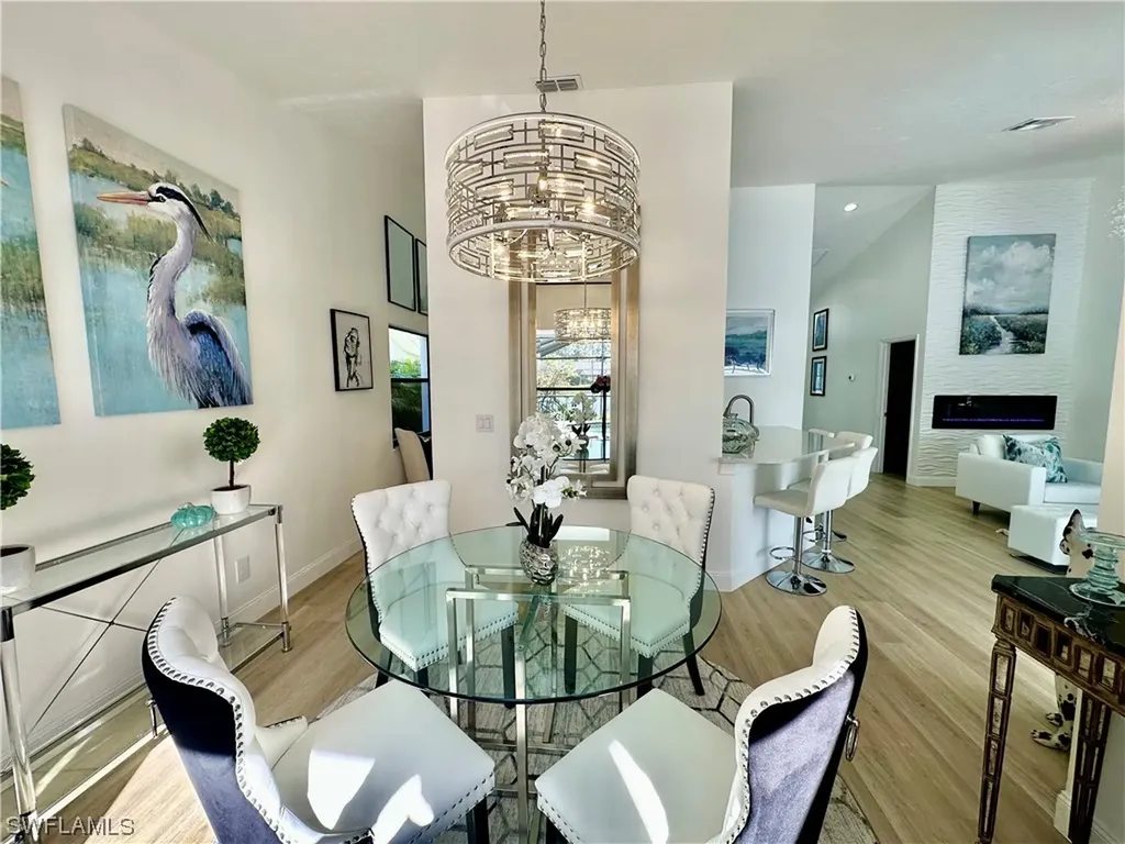 1376 Monarch Circle Naples FL 34116