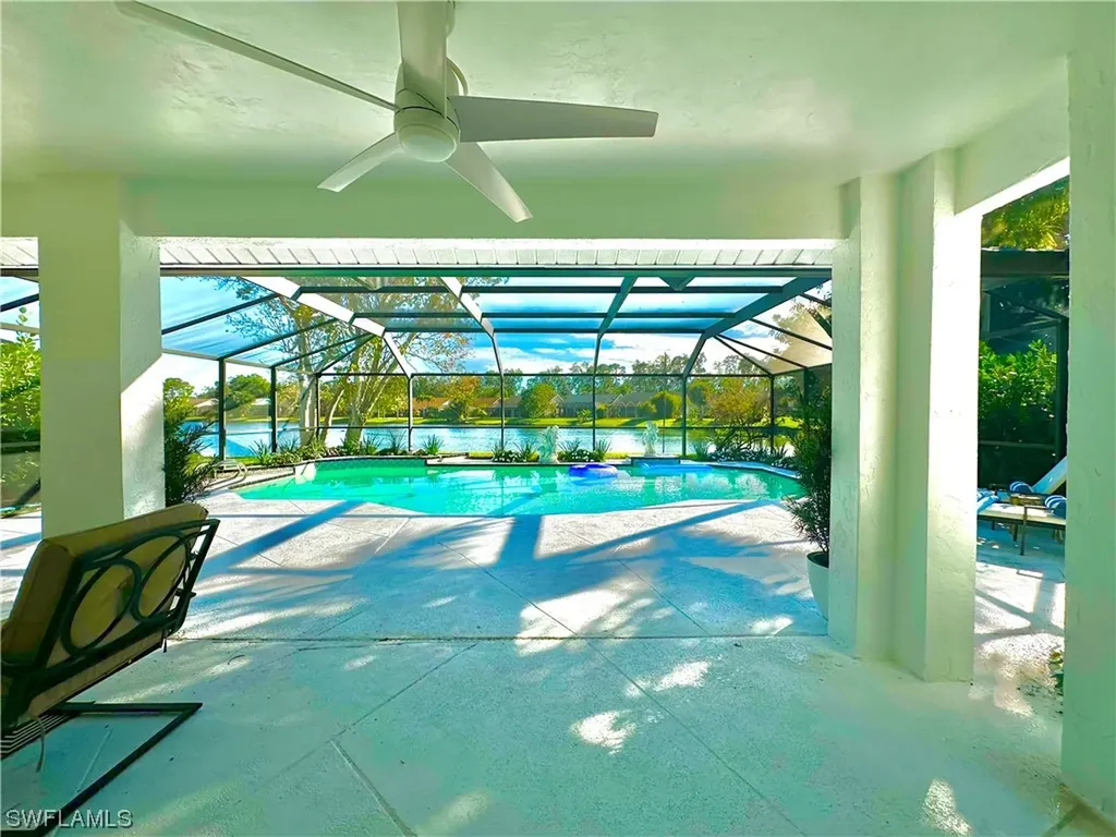 1376 Monarch Circle Naples FL 34116