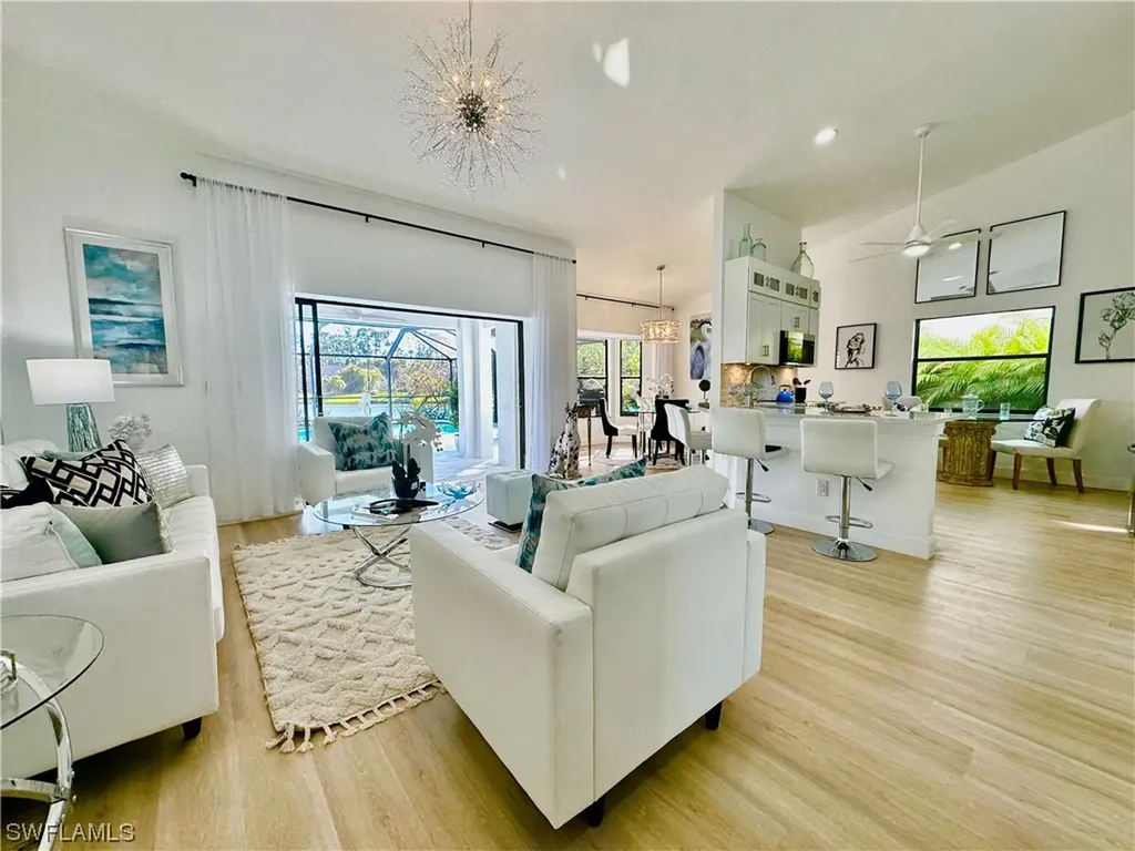 1376 Monarch Circle Naples FL 34116
