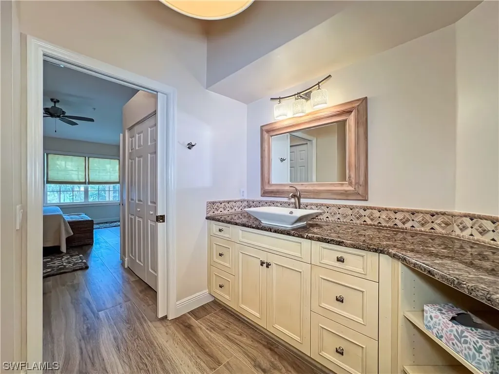 6880 Redbay Park Road Naples FL 34109