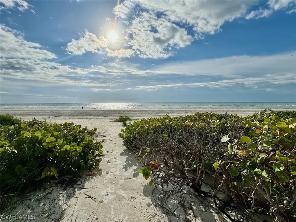 1501 Middle Gulf Drive Sanibel FL 33957