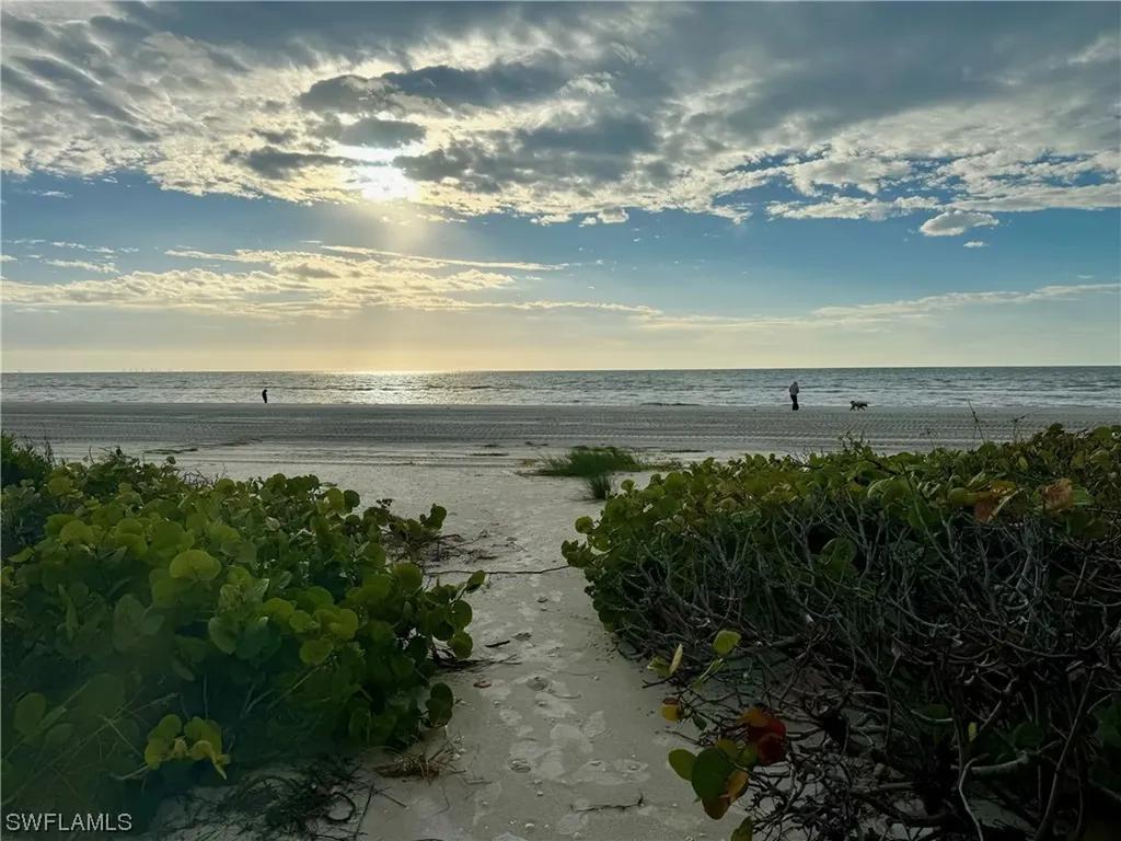 1501 Middle Gulf Drive Sanibel FL 33957