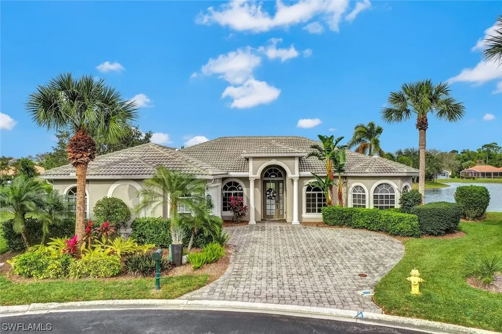 3930 Aurora Court Naples FL 34116