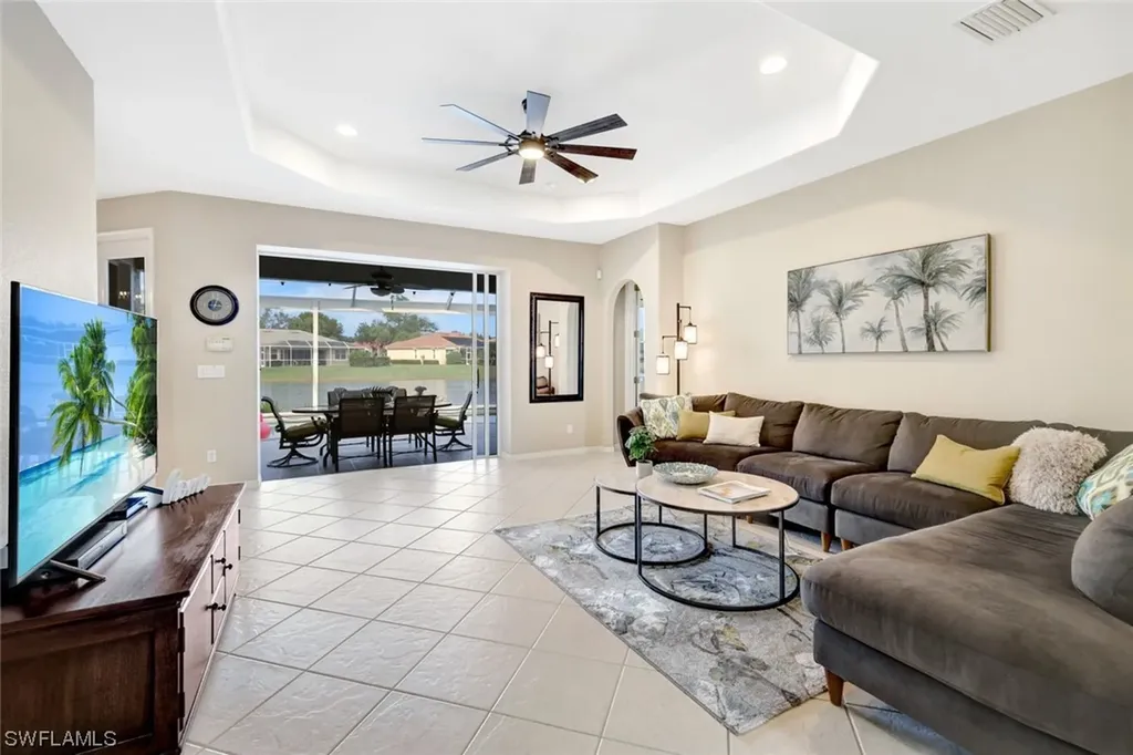 3930 Aurora Court Naples FL 34116