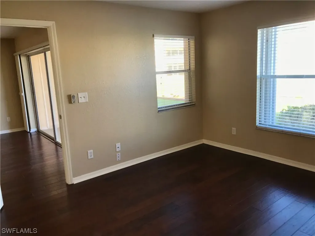 9640 Victoria Lane Naples FL 34109