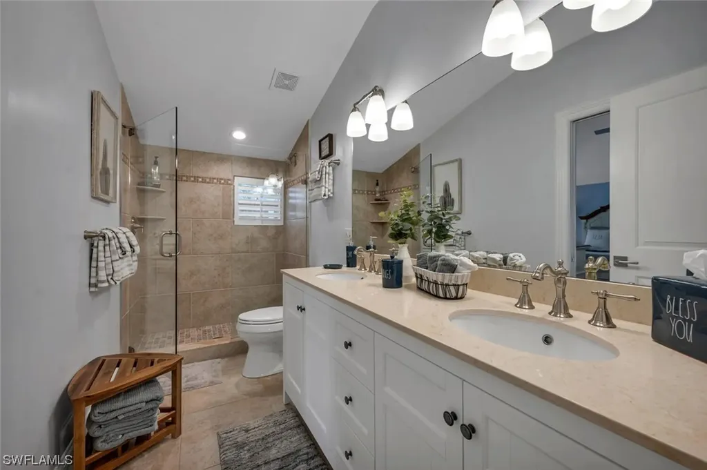 1243 12th Avenue N Naples FL 34102