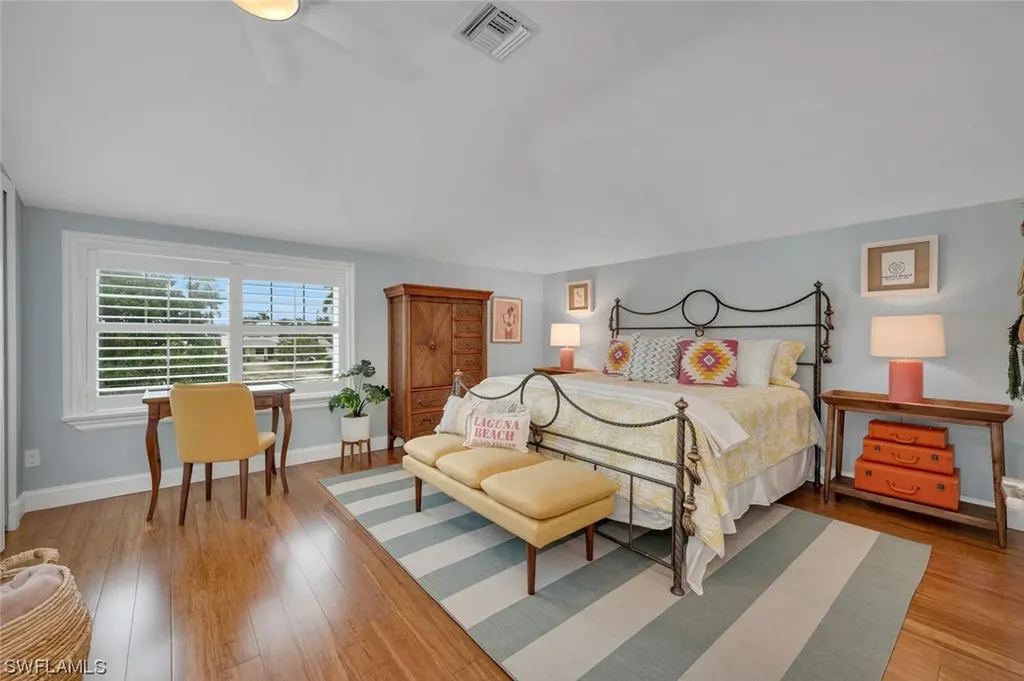 1243 12th Avenue N Naples FL 34102