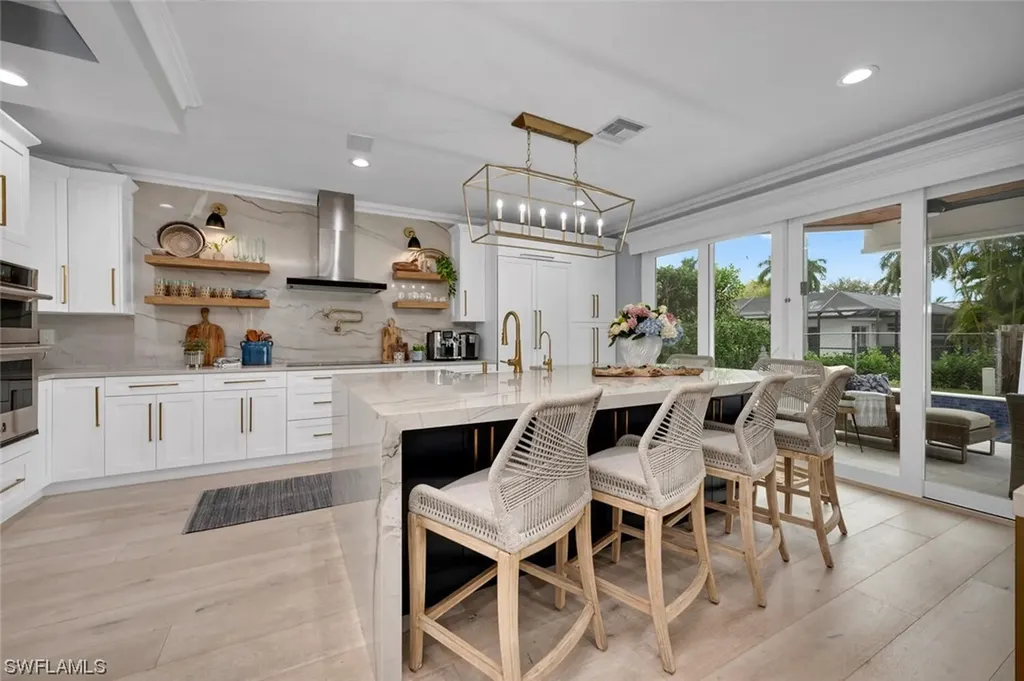1243 12th Avenue N Naples FL 34102