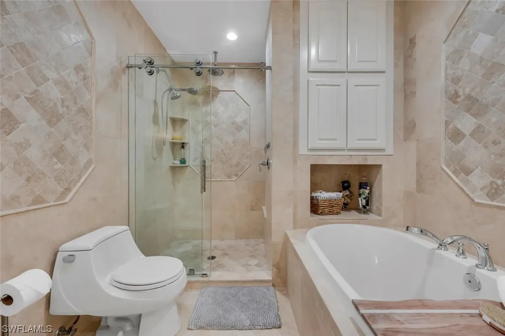 1243 12th Avenue N Naples FL 34102