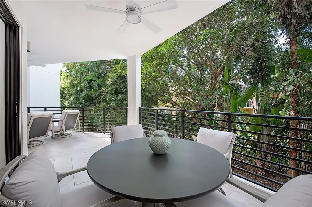 1115 Central Avenue Naples FL 34102