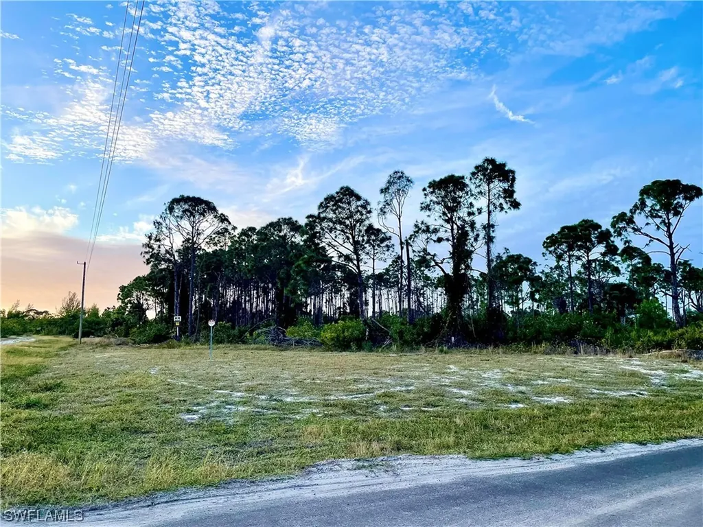 3718 NW 32nd Place Cape Coral FL 33993
