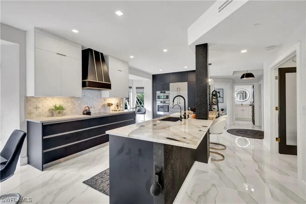 7725 Pebble Creek Circle Naples FL 34108