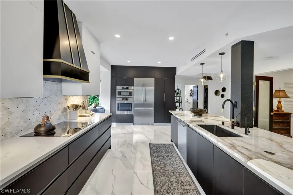 7725 Pebble Creek Circle Naples FL 34108