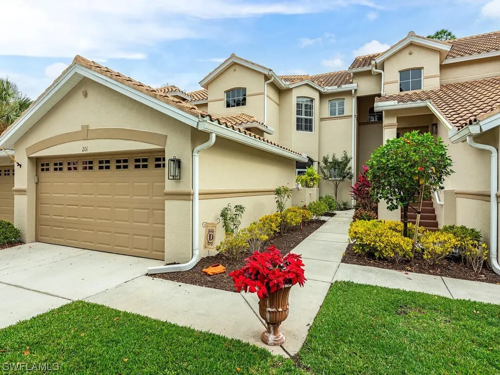 Naples FL, 8545 Danbury Boulevard, Unit 201