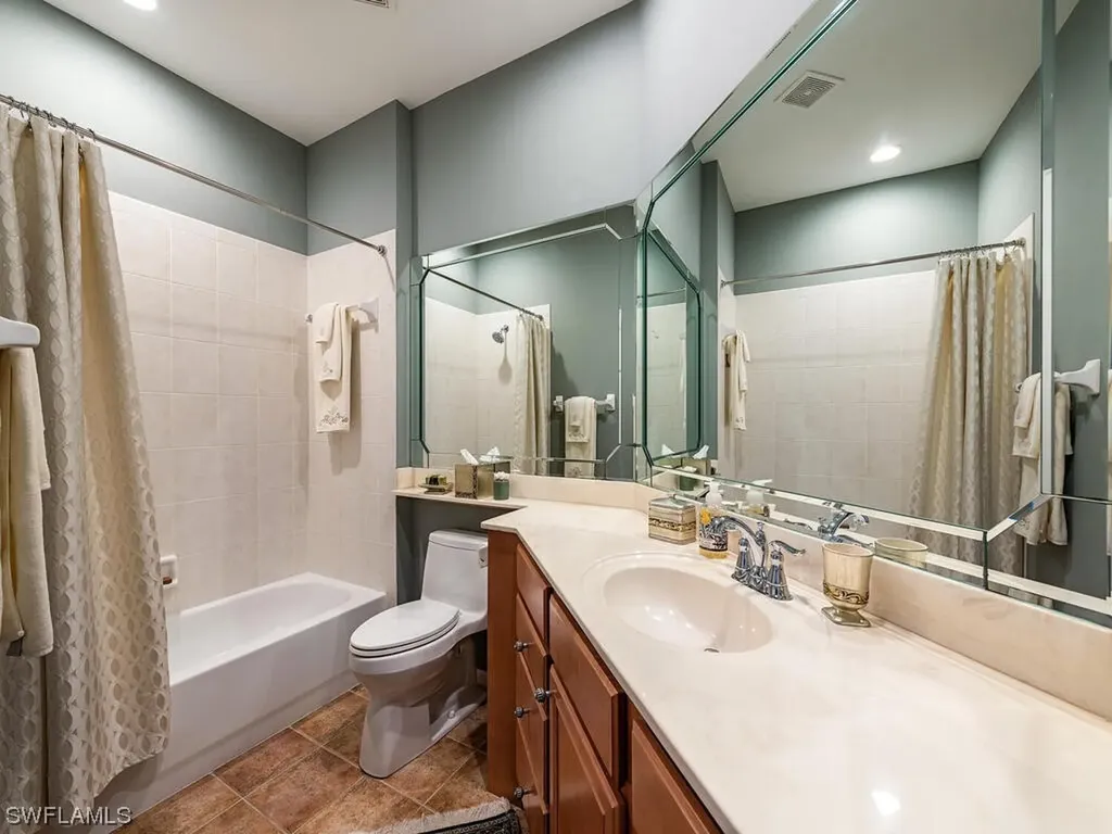 8545 Danbury Boulevard Naples FL 34120