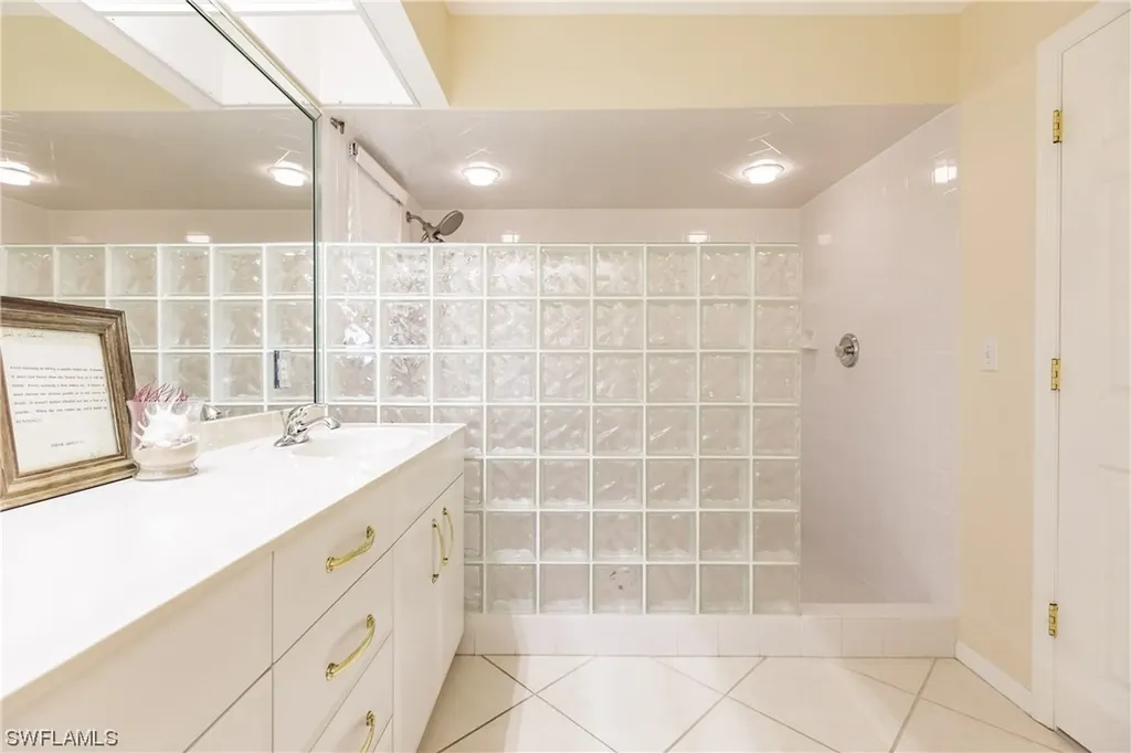 2976 Buttonwood Key Court St. James City FL 33956