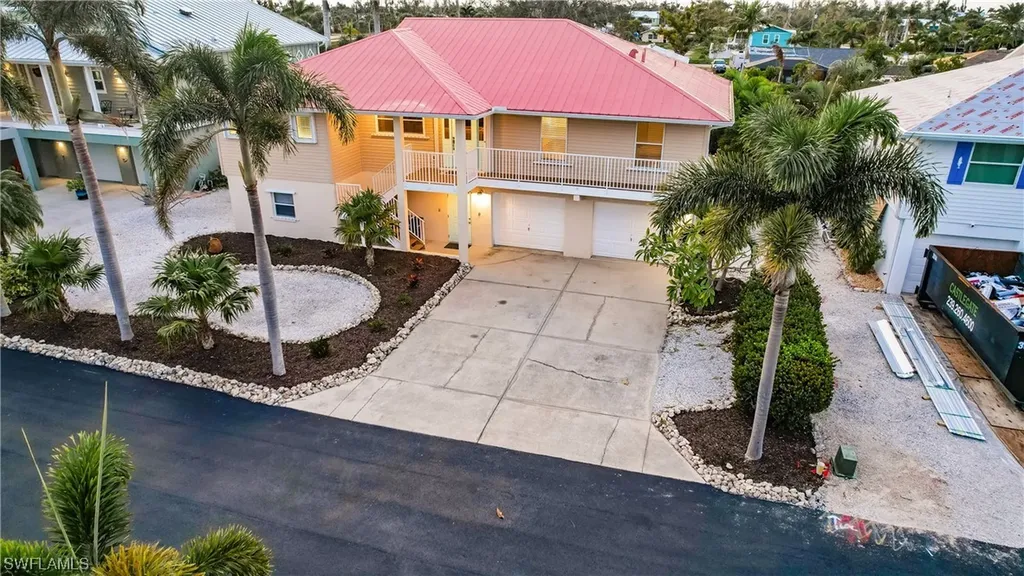 2976 Buttonwood Key Court St. James City FL 33956