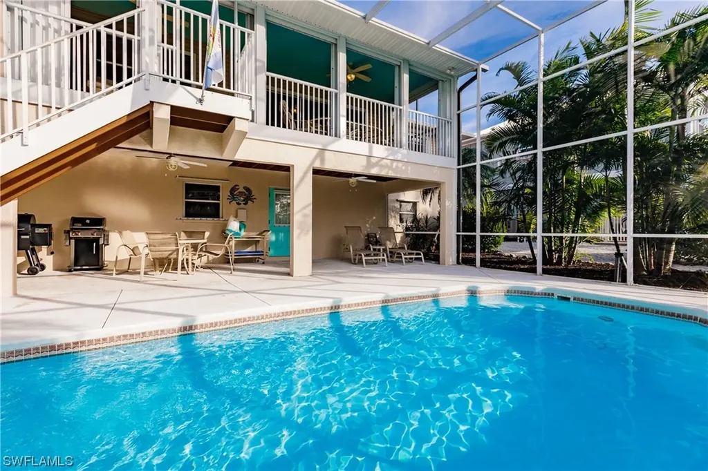 2976 Buttonwood Key Court St. James City FL 33956
