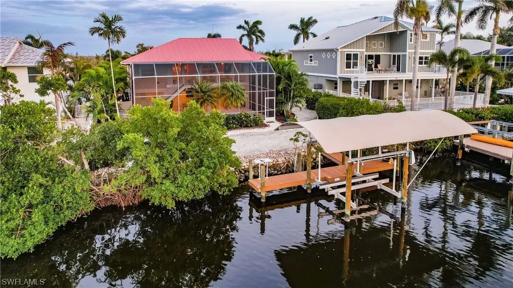 2976 Buttonwood Key Court St. James City FL 33956